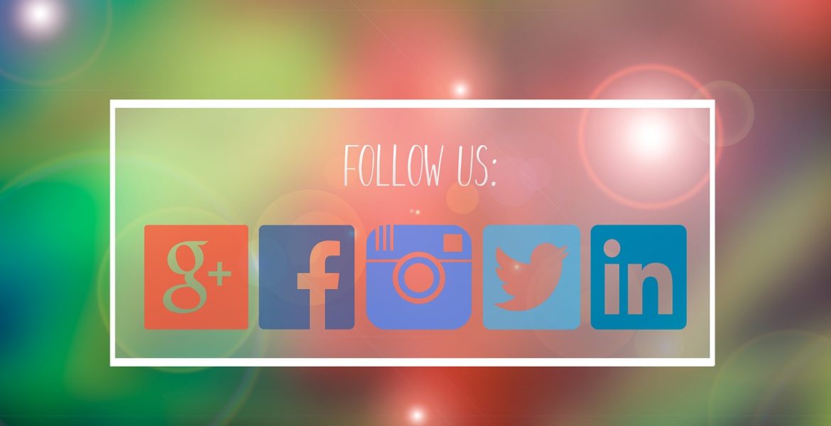 SOCIAL MEDIA MARKETING TIPS TO INCREASE TRAFFIC SOCIAL MEDIA MARKETING TIPS TO INCREASE TRAFFIC